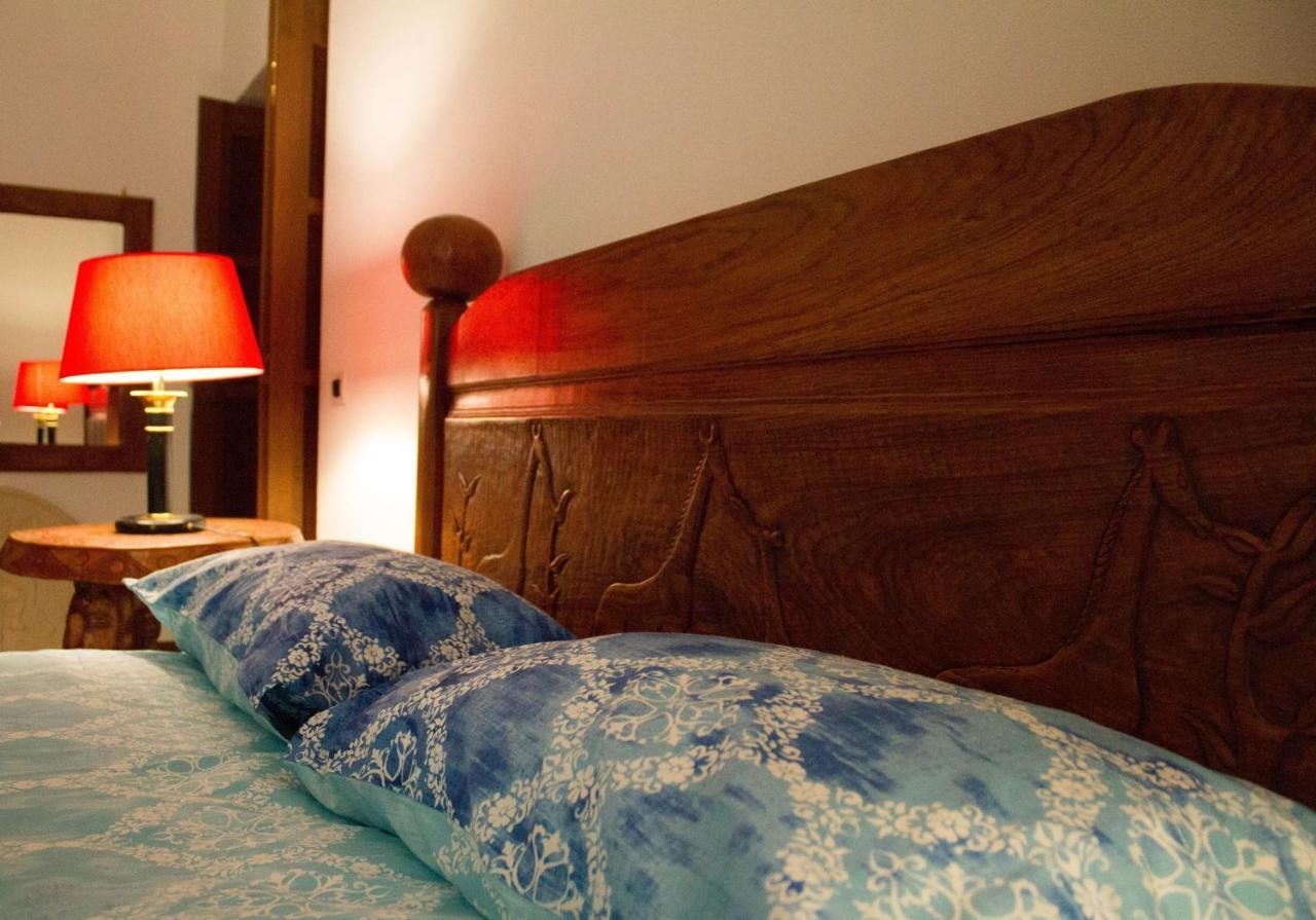 B&B Bone Novelle Dimora Storica Palazzo Zuzi LʼAquila Exteriör bild
