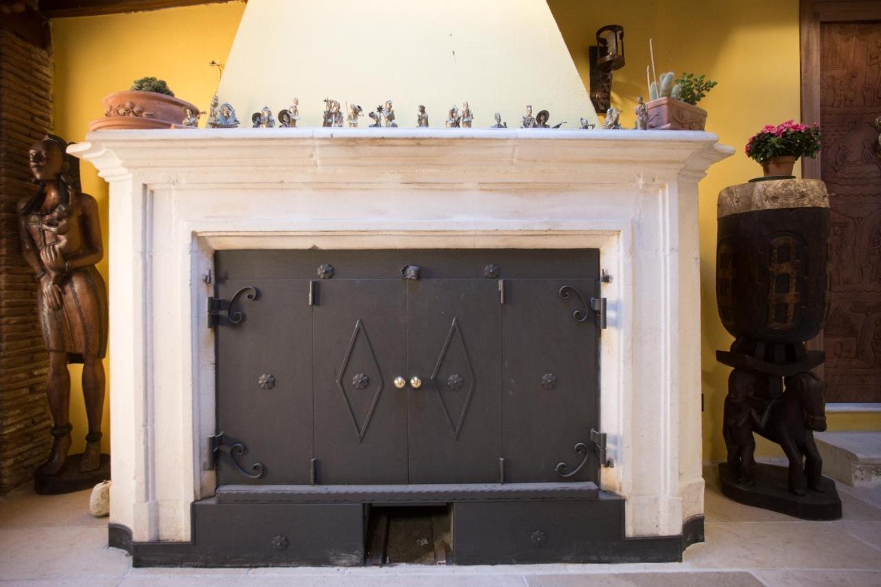 B&B Bone Novelle Dimora Storica Palazzo Zuzi LʼAquila Exteriör bild